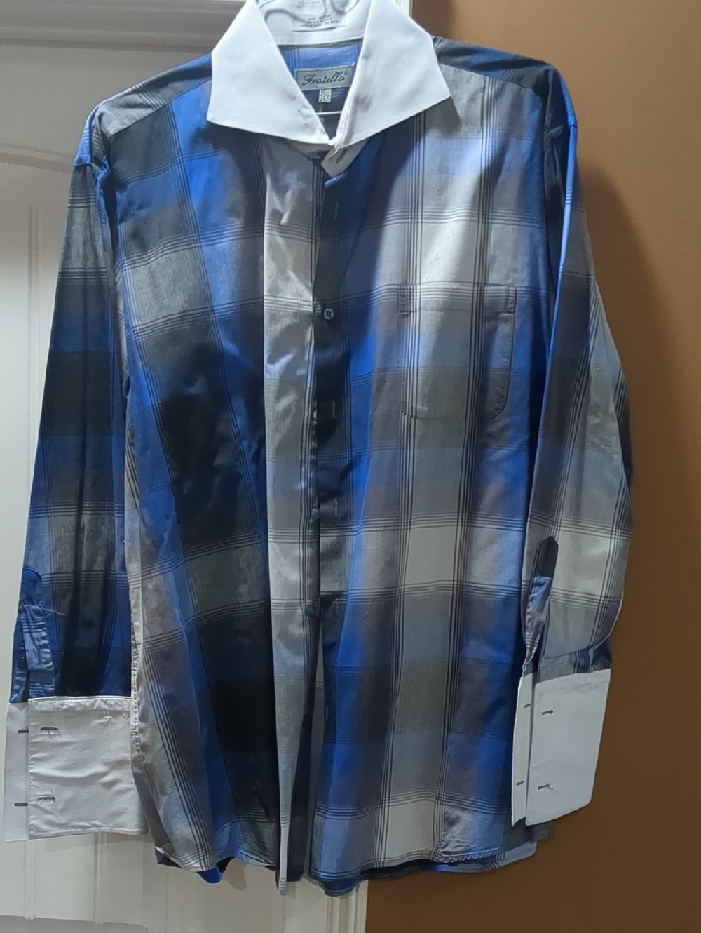 Fratello Blue and White Plaid Dress Shirt with White Contrast Collar Sz 18.5 34/